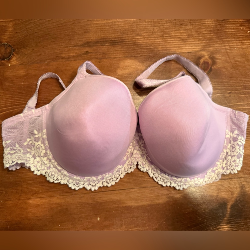 Wacoal Lavender Lace Bra